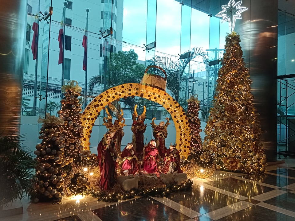 Creating Hope Through Christmas Decor During the Pandemic